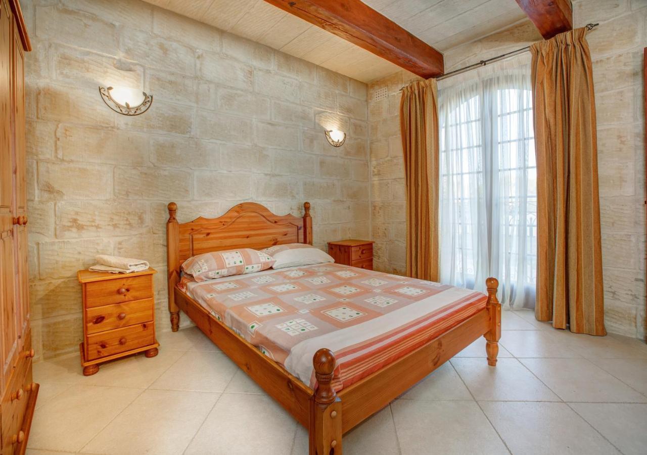 Casa vacanze 5 Bedroom With Private Pool & Views