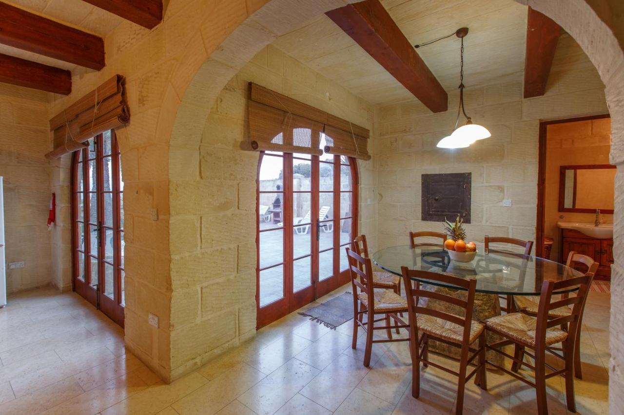 Casa vacanze 5 Bedroom With Private Pool & Views