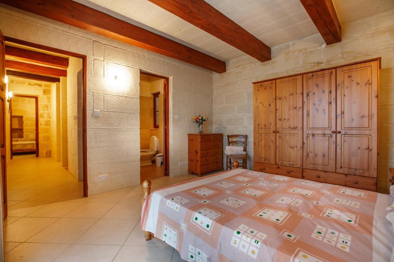 Casa vacanze 5 Bedroom With Private Pool & Views
